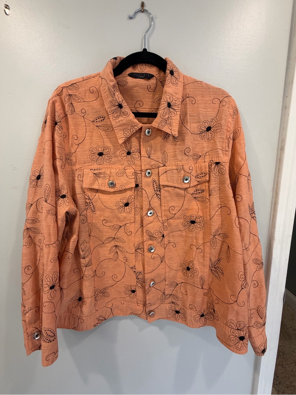 Silkland Women's Vintage Embroidered Floral Button-Up Silk Jacket Size XL